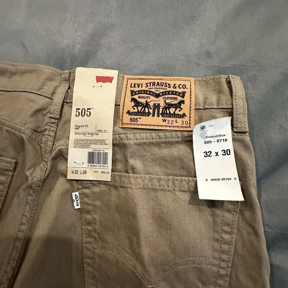 Levi's 505 Khaki Pants Regular Fit Straight Leg Brown Mens 32x30 Trousers